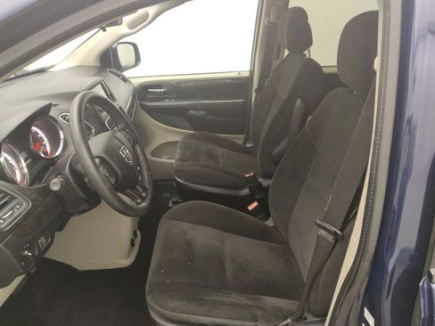 Used 2017 Dodge Grand Caravan SE w/ Power Window Group FWD image 17