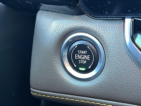 Certified 2023 Chevrolet Colorado ZR2 w/ ZR2 Convenience Package III image 29