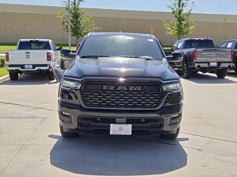 New 2026 RAM 1500 4x4 Crew Cab image 10