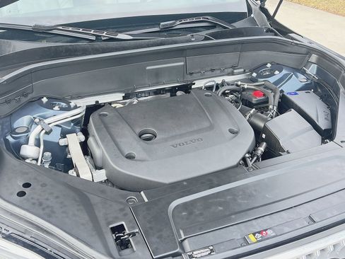 Used 2023 Volvo XC90 B6 Plus w/ Protection Package Premier image 29