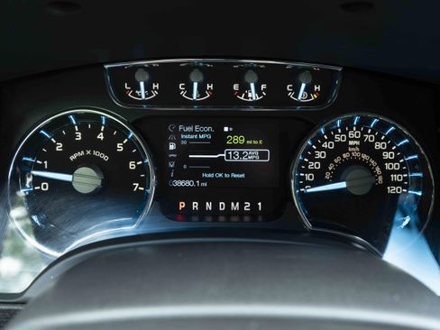 Used 2011 Ford F150 Lariat image 20