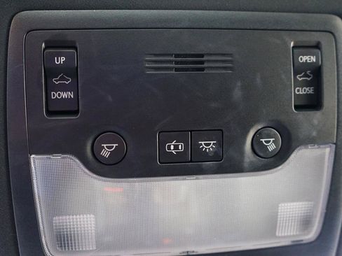 Used 2018 Lexus IS 300 F Sport RWD image 20