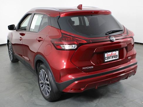 Certified 2024 Nissan Kicks SV FWD image 4