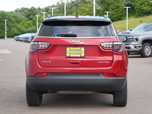 Used 2025 Jeep Compass Limited AWD/4WD image 4