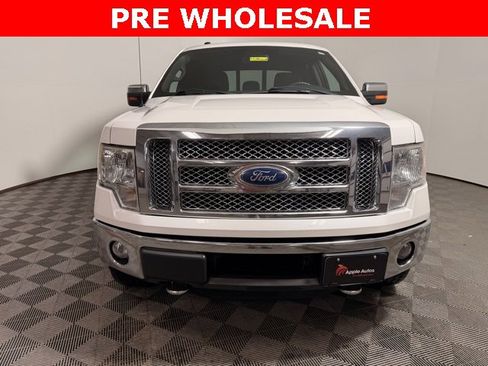 Used 2011 Ford F150 Lariat w/ Lariat Chrome Pkg image 3