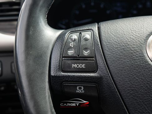 Used 2014 Lexus LS 460 AWD w/ Comfort Package image 25