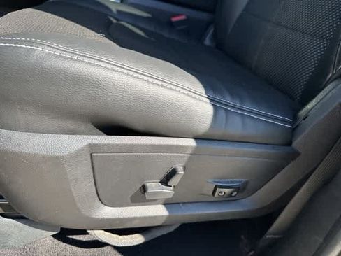 Used 2013 RAM 1500 Sport image 9