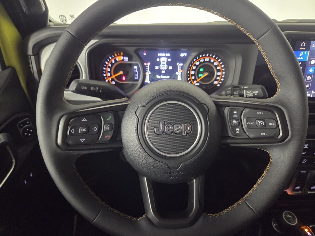 Used 2024 Jeep Wrangler Sport AWD/4WD image 18