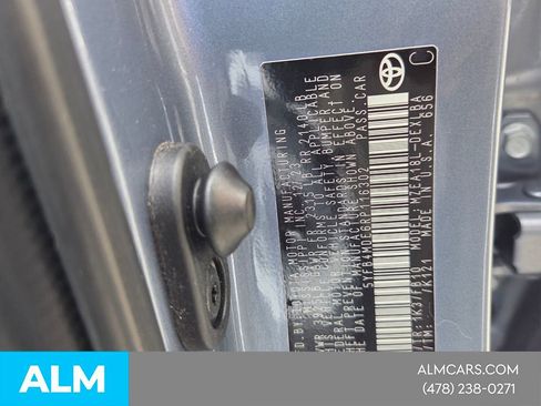 Used 2024 Toyota Corolla LE image 13