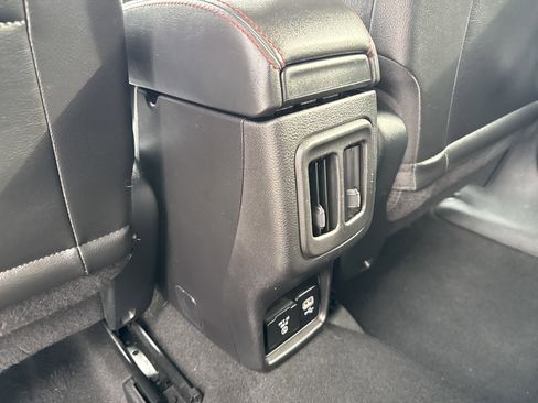 Used 2020 Jeep Compass Trailhawk image 17