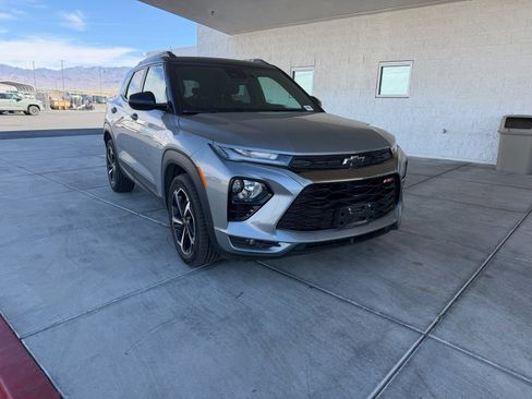 Used 2023 Chevrolet TrailBlazer RS image 1