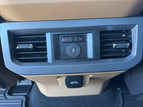 New 2026 Ford F250 Lariat w/ Chrome Package AWD/4WD image 10