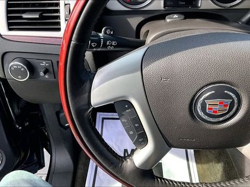 Used 2013 Cadillac Escalade EXT Premium image 16