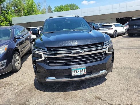 Used 2022 Chevrolet Tahoe LT w/ Luxury Package AWD/4WD image 5