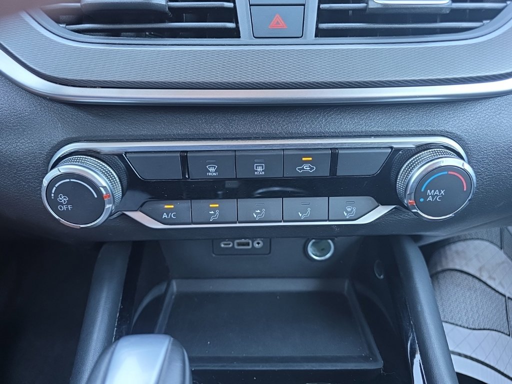 Used 2025 Nissan Altima 2.5 SR FWD image 20