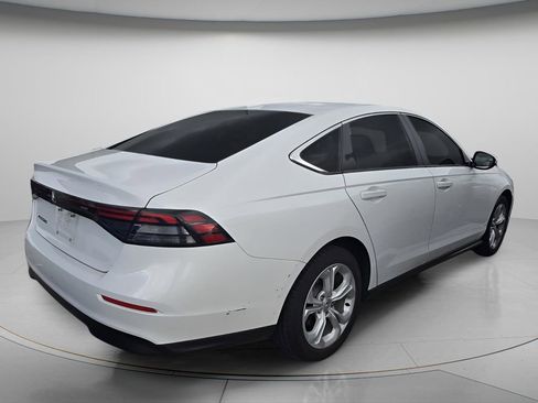 Used 2024 Honda Accord LX image 4