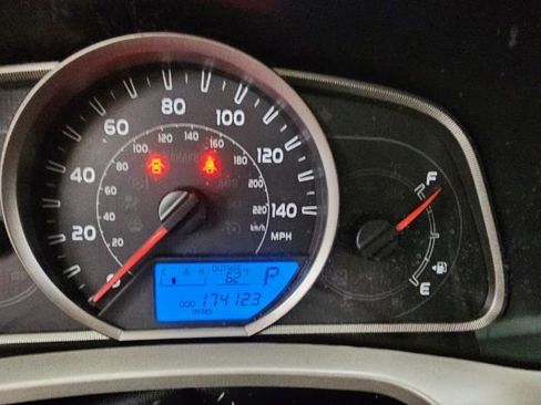 Used 2015 Toyota RAV4 XLE image 13