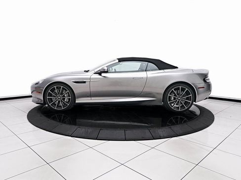 Used 2016 Aston Martin DB9 GT RWD image 13