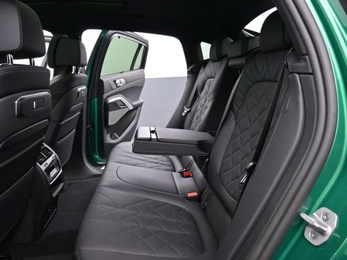 Used 2026 BMW X6 M60i image 16