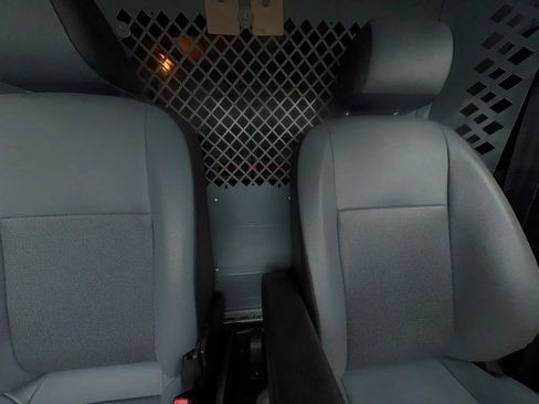 Used 2016 Ford Transit Connect XL image 25