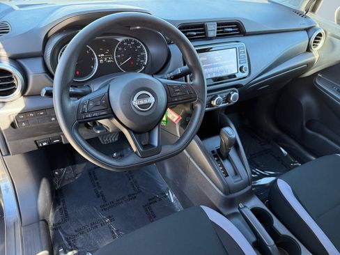 Used 2025 Nissan Versa S w/ S Plus Package image 15