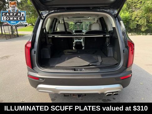 Used 2020 Kia Telluride EX w/ EX Premium Package AWD/4WD image 8
