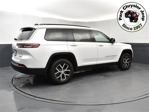 Used 2025 Jeep Grand Cherokee L Limited w/ Trailer Tow Package image 6