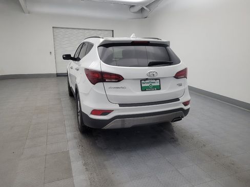 Used 2017 Hyundai Santa Fe Sport AWD/4WD image 6