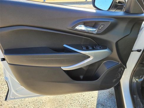 New 2026 Chevrolet Trax RS w/ Driver Confidence Package image 12