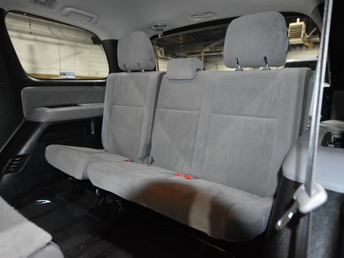 Used 2017 Toyota Sequoia SR5 image 58