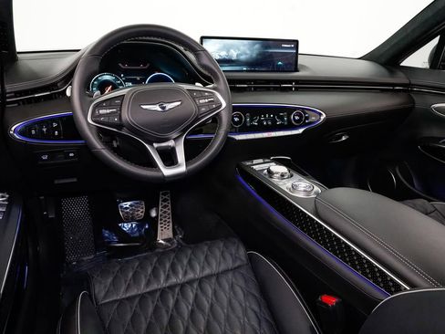 Used 2025 Genesis GV70 3.5T Sport w/ Sport Prestige Package image 6