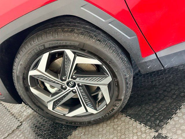 Used 2023 Hyundai Tucson Limited AWD/4WD image 14