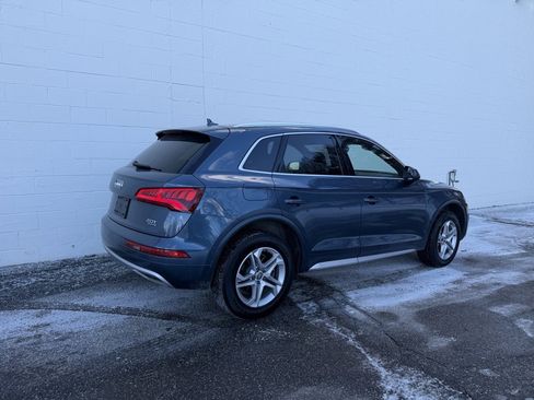 Used 2018 Audi Q5 2.0T Premium Plus w/ Premium Plus Package image 3