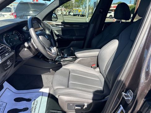 Used 2019 BMW X3 xDrive30i w/ Driving Assistance Package AWD/4WD image 8