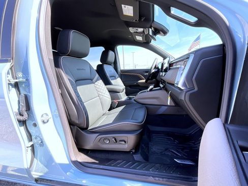 New 2026 GMC Canyon Denali AWD/4WD image 15