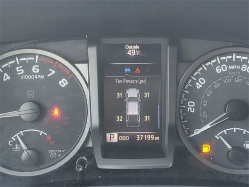 Certified 2023 Toyota Tacoma TRD Sport image 25