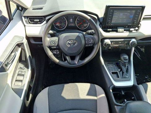 Certified 2022 Toyota RAV4 XLE AWD/4WD image 7