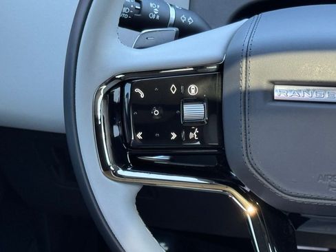 Used 2026 Land Rover Range Rover Velar Dynamic SE image 26