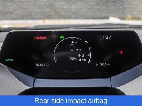 Used 2025 Toyota Prius LE FWD image 32