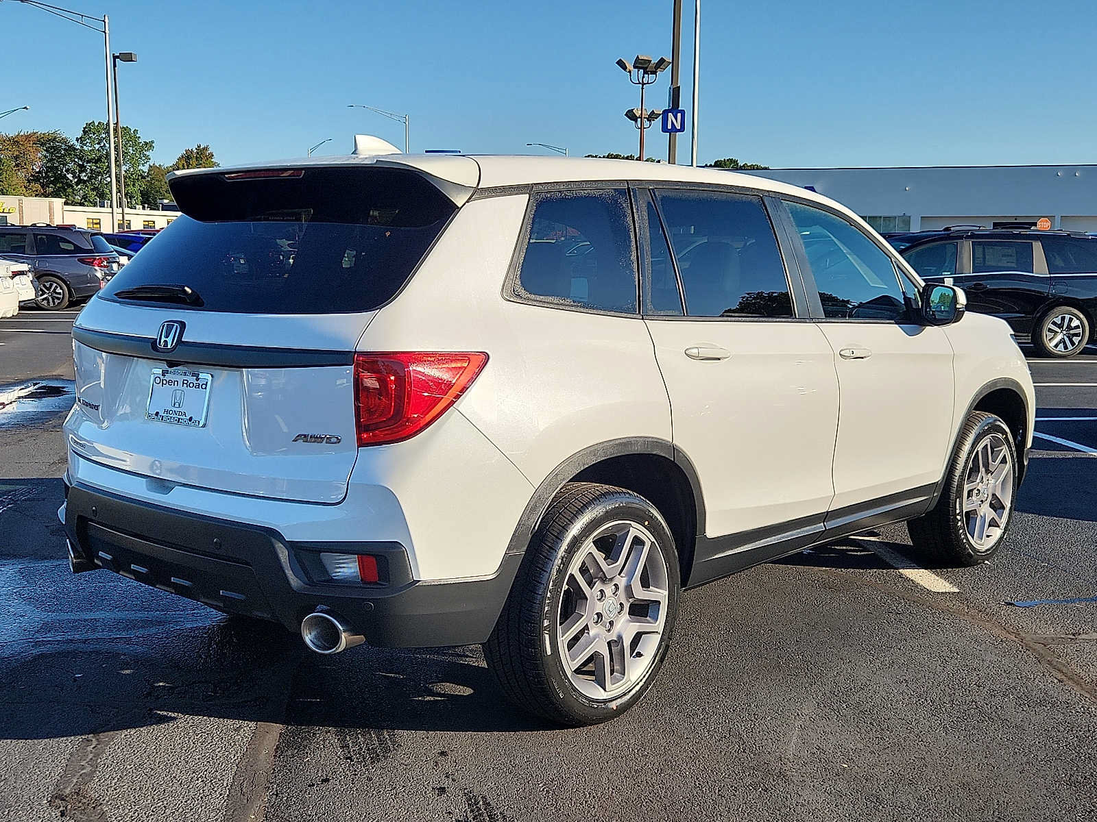 Certified 2023 Honda Passport EX-L image 6
