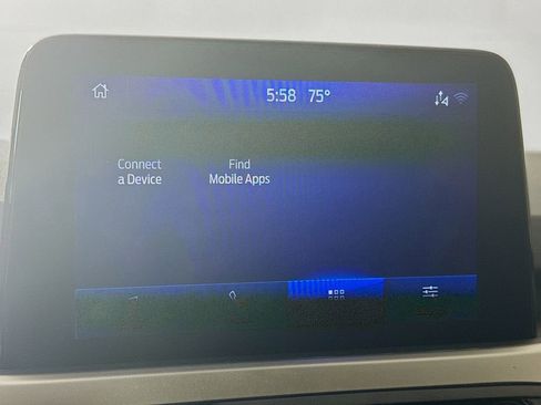 Used 2020 Ford Escape SE image 16