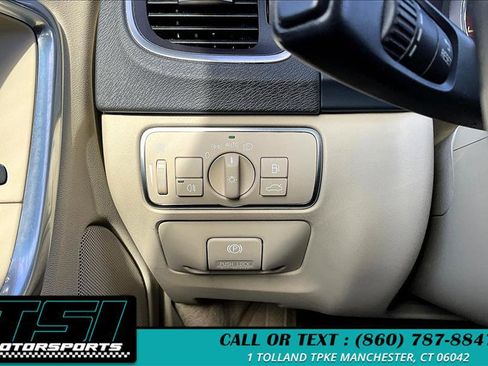 Used 2015 Volvo S60 T5 Premier image 31