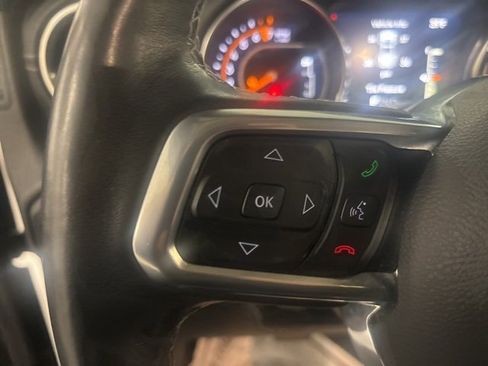 Used 2021 Jeep Gladiator Overland w/ Popular Equipment Package image 19