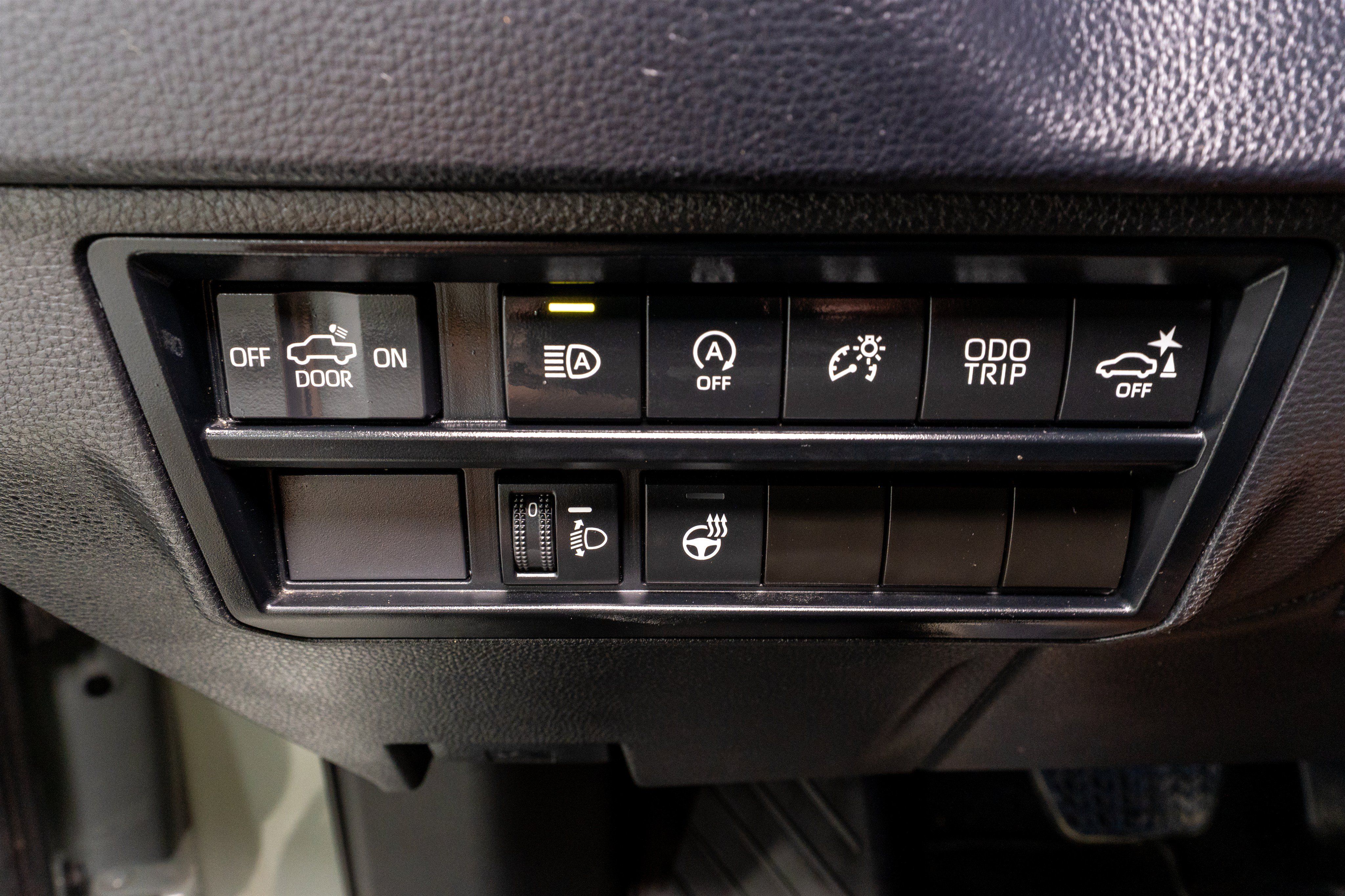 Used 2024 Toyota Tundra SR5 w/ SR5 Premium Package AWD/4WD image 30