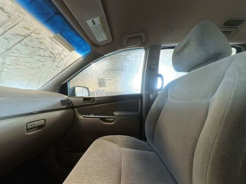 Used 2010 Toyota Sienna CE image 22