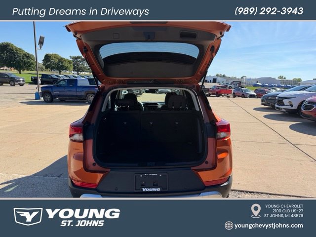 Certified 2022 Chevrolet TrailBlazer LT w/ Driver Confidence Package AWD/4WD image 35