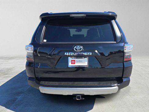 Used 2023 Toyota 4Runner TRD Off-Road Premium w/ Moonroof Package AWD/4WD image 6