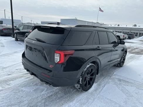 Used 2020 Ford Explorer ST w/ ST Street Pack image 21