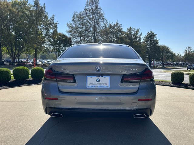 Certified 2023 BMW 530e xDrive w/ Premium Package AWD/4WD image 4