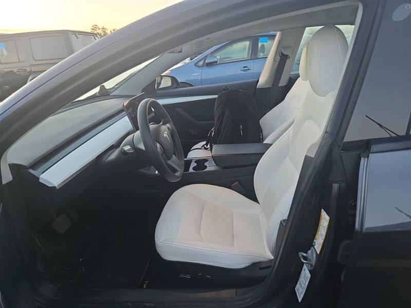 Used 2021 Tesla Model 3 Long Range AWD/4WD image 3
